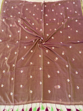 Load image into Gallery viewer, Dual Tone Charulata Parijat