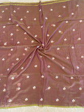 Load image into Gallery viewer, Dual Tone Charulata Parijat