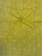 Load image into Gallery viewer, Yellowish Green Parijat