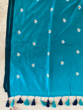 Load image into Gallery viewer, Sea Green Parijat