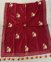 Load image into Gallery viewer, Sindoor Gota Patti Mul Cotton