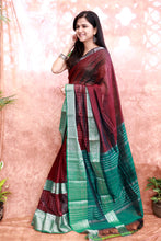 Load image into Gallery viewer, Kanchi Chequered- Maroon Green