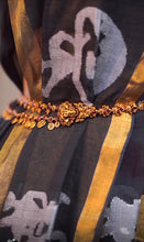 Load image into Gallery viewer, Kapas - Tissue Black & Gold