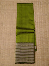 Load image into Gallery viewer, Temple Border Saree Green