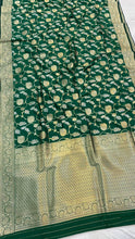 Load image into Gallery viewer, Banarasiya Green