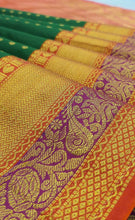 Load image into Gallery viewer, Peachy Green