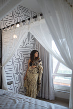 Load image into Gallery viewer, Chenoori Silk Pen Kalamkari - Off white & Black
