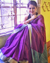 Load image into Gallery viewer, Mangalam - Mangenta & Sea Green Chequered