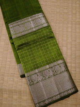 Load image into Gallery viewer, Kanchi Chequered- Green
