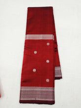 Load image into Gallery viewer, Triple Nijam Border Saree Maroon