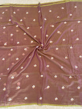 Load image into Gallery viewer, Dual Tone Charulata Parijat
