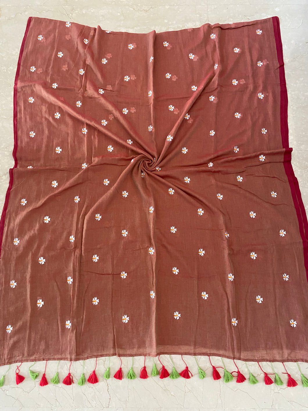 Dual Tone Kesar & Plum Parijat