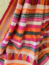 Load image into Gallery viewer, Kapas - Dongaria Cotton White &amp; Pink
