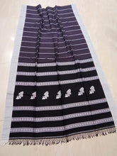 Load image into Gallery viewer, Fishy Affair Black
