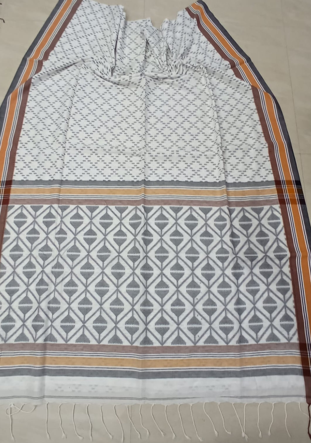 Kapas - White Bhumiti